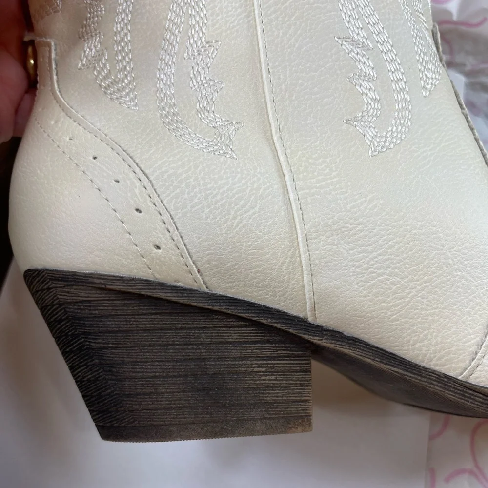 Sugar Western Boots Size 9 Cream NWB - Picture 9 of 11